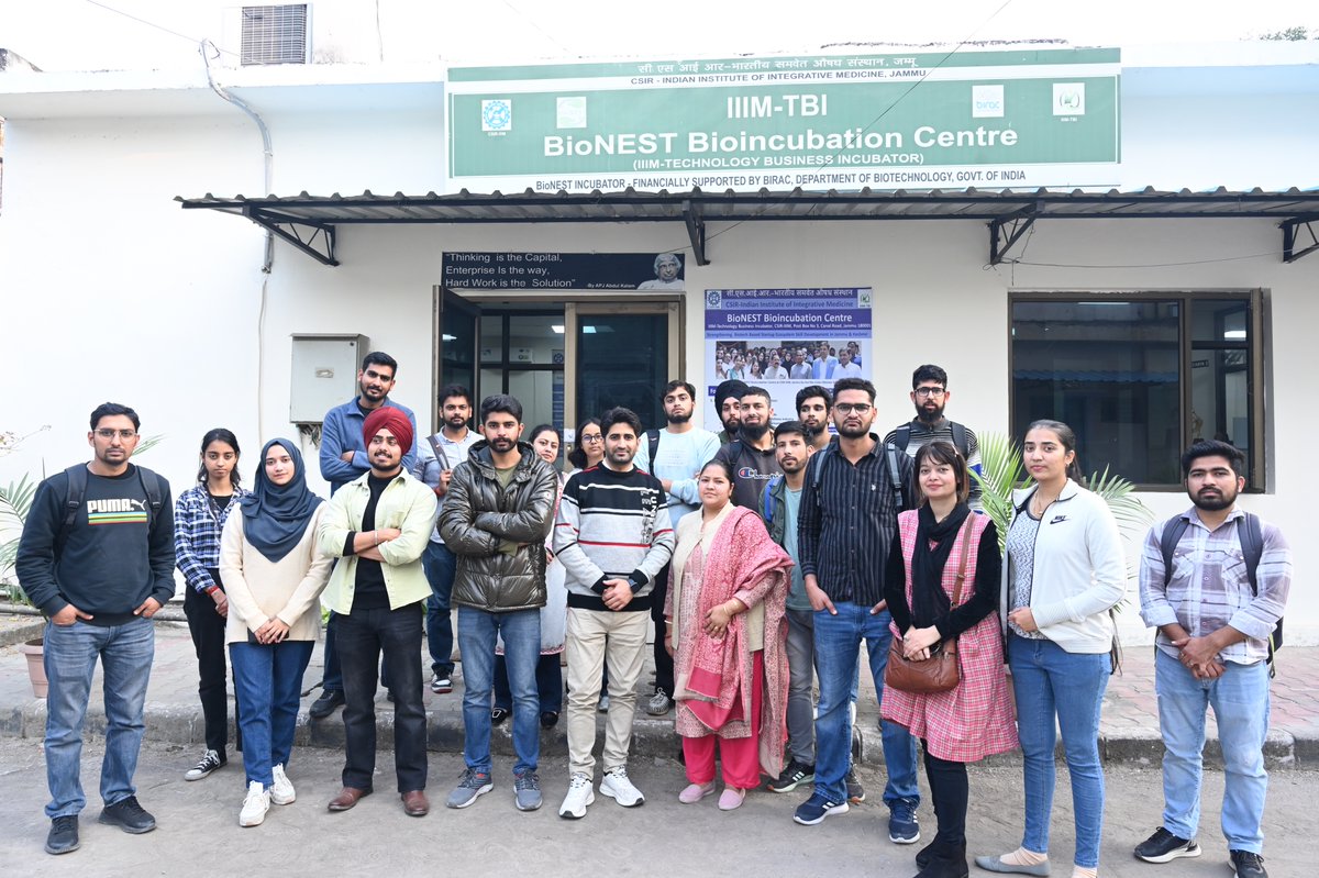 एमएसएमई भारत सरकार द्वारा प्रायोजित, "भारत को सशक्त बनाने के लिए जैव उद्यमिता" पर उन्नत ई-एसडीपी कार्यक्रम आईआईटी जम्मू में संपन्न हुआ

सीएसआईआर-आईआईआईएम, सीएसआईआर-आईएचबीटी, एसकेयूएएसटी जम्मू, आईआईएम जम्मू विशेषज्ञों ने जैव उद्यमिता, व्यावसायीकरण में आईपीआर के महत्व की बात करी।