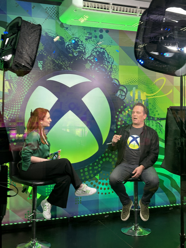 Idle Sloth💙💛 on X: Xbox at Comic Con Experience (CCXP) in