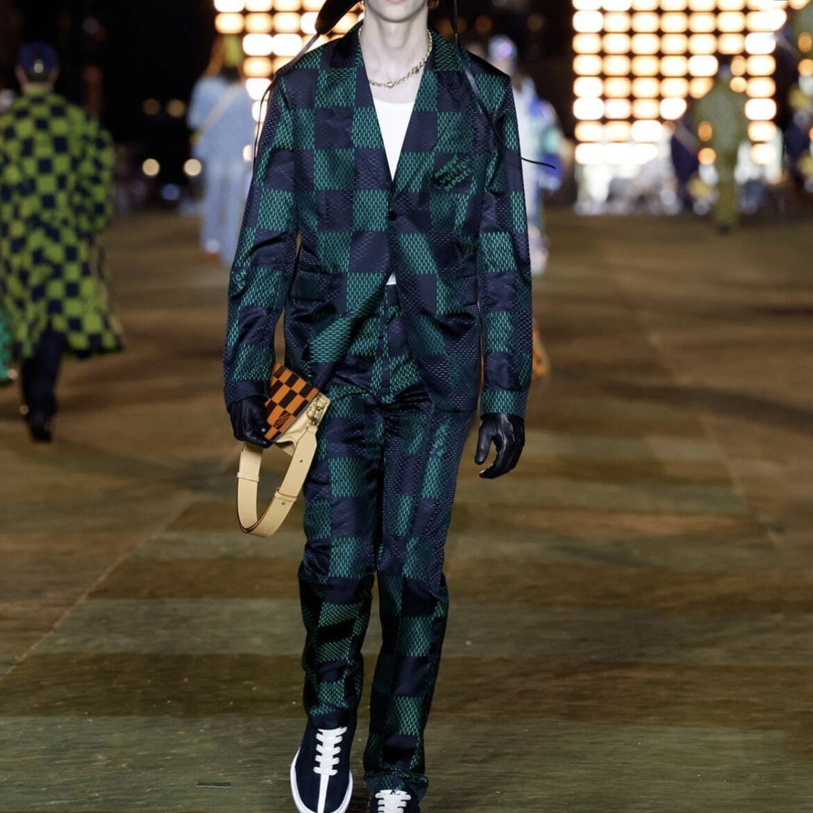 Fashion Express on X: 