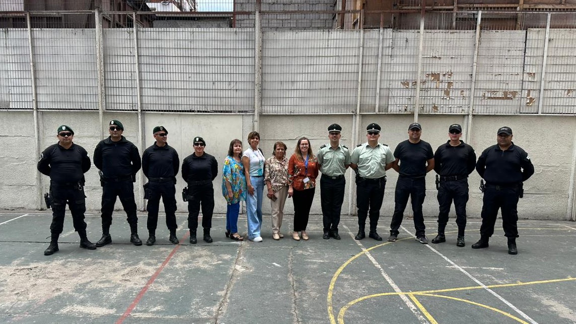 Senda_Tarapaca's tweet photo. 📌Junto a @Gendarmeria_CL #Tarapacá participamos en jornada preventiva que se desarrolló en el Colegio North College de #Iquique.

#MásComunidadMásPrevención https://t.co/3htHlhMH3O