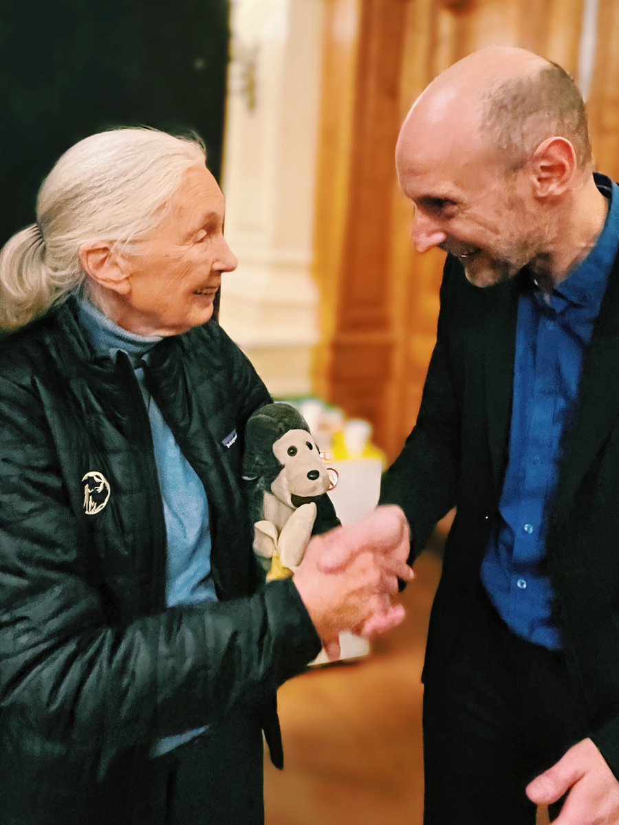 It was an honor to meet <a href="/JaneGoodallInst/">Dr. Jane Goodall & the Jane Goodall Institute</a>. She has always been an inspiration to me. While working with the #Bishnois, who live in harmony with nature and wildlife since 1485, I was often thinking about her. Especially when I saw a wild gazelle eating in a Bishnoi hand.