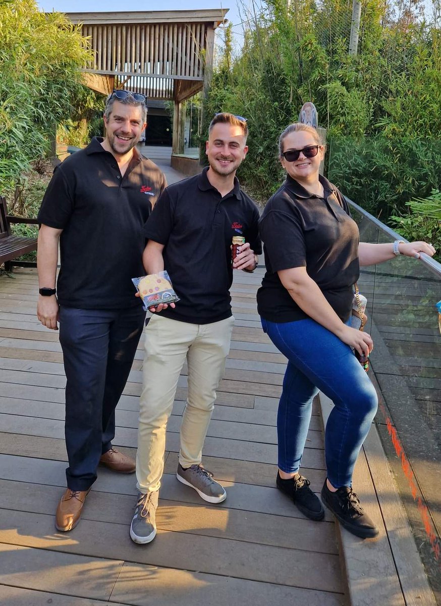 This weekend, we will be at the Meadows Shopping Centre in Chelmsford, Friday - Sunday and at the Tiptree Tea Rooms Christmas Fair, Saturday - Sunday. 

Pop along to see the teams, grab a sweet treat, and pre-order your Christmas deliveries!