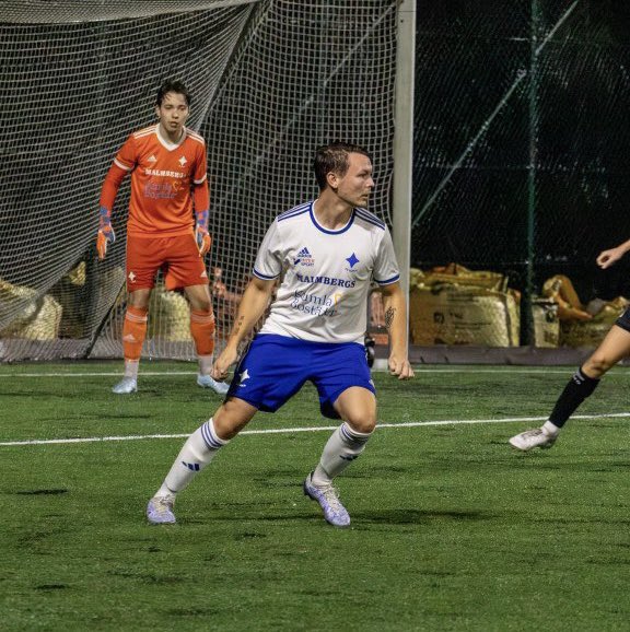 Sebastian Forsberg förlänger!

👉 laget.se/IFKKumla_Herr/…

⚪️🔵

#kumla #kumlafamiljen #framtidenärblåvit