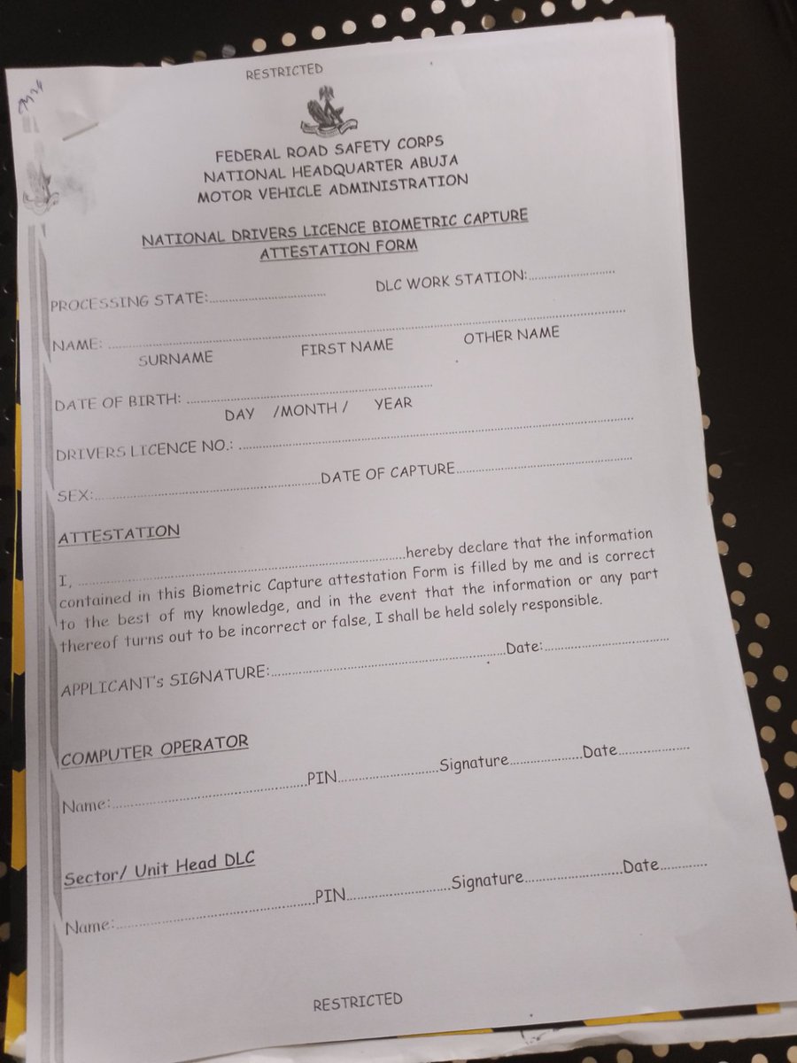 shoslad's tweet photo. Can administrative corruption be stopped in Nigeria, this form is sold for ₦600 at the FRSC Office in Secretariat Ibadan. Does this money go into the government account 

@FinMinNigeria @FRSCNigeria @fisayosoyombo https://t.co/0lNhmSZvob