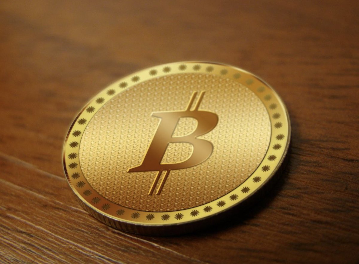 Abbace032's tweet photo. A single Bitcoin transaction could use as much water as a backyard swimming pool
#BITCOIN #BitcoinETF #bitcoin #bitcoinnews https://t.co/jXNGwpm4JF