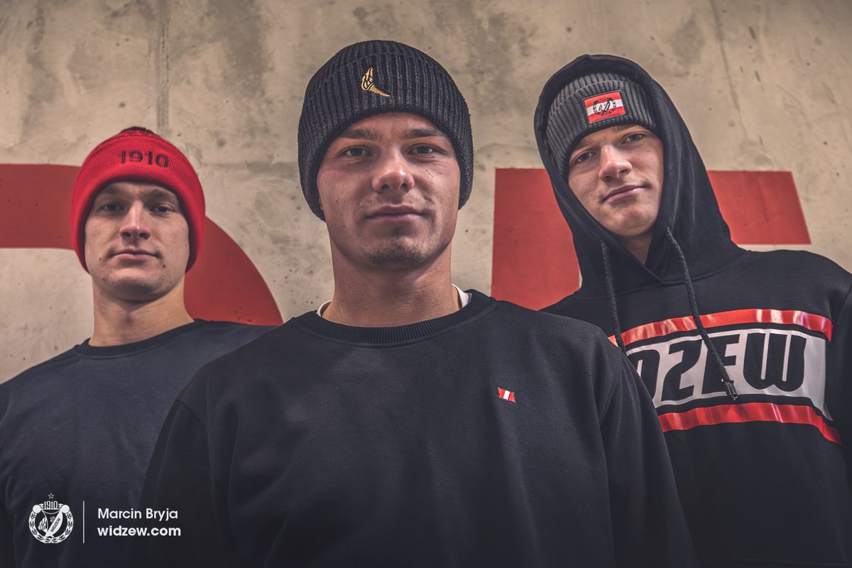 RTS_Widzew_Lodz's tweet photo. 📞 Siema mordko. Wiesz, że dziś ostatni dzień promocji 𝐑𝐄𝐃 𝐖𝐄𝐄𝐊? 🛒

👉🏻 https://t.co/0d8Ez6m6UD
👉🏻 https://t.co/VPrv2RFui2 https://t.co/1Ksu8yv07A