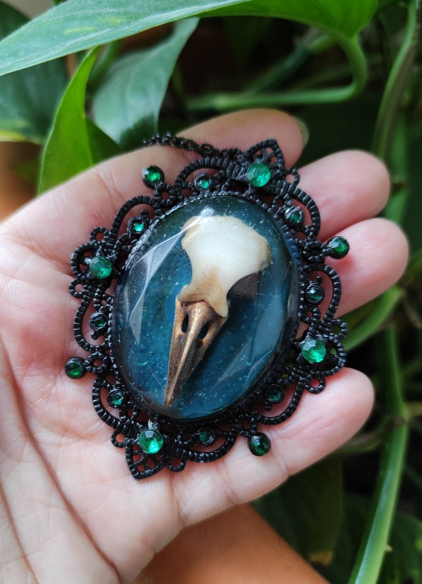 Persephoneia90's tweet photo. Mes petites créations ont eu droit à 59 reposts sur le réseau du ciel bleu ! 
On voit si vous pouvez faire mieux ici ? 😏 https://t.co/jfvPnxlBPV