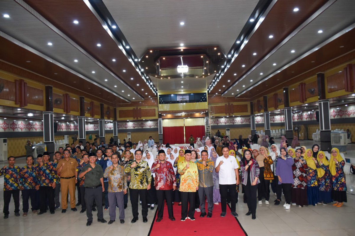 DPR_RI's tweet photo. Badan Keahlian DPR RI menyelenggarakan Focus Group Discussion dengan tema "Rencana Pembangunan Jangka Panjang Nasional Tahun 2025-2045 Dalam Perspektif Pembangunan Daerah," di Universitas La Tansa Mashiro, Rangkas Bitung, Lebak, Banten, Selasa (28/11/2023).
#SetjenDPR
#BURTDPR https://t.co/3bUSsUNXLY