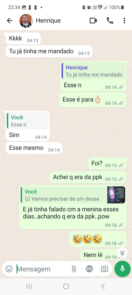Marcelo_xtzii's tweet photo. Foda que ela queria dar o cu para o Henrique mas ele não conseguiu comer o 👌 dela KKKKKKKKKKKKKK e estavam conversando sobre um gel para ficar melhor e outros brinquedinhos https://t.co/TEK99bZEtY
