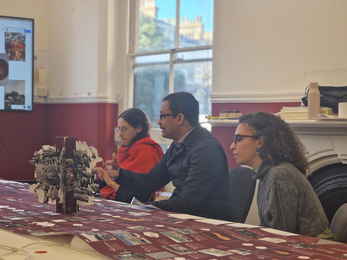arch_cambridge's tweet image. Intense day of MArch crits today. Critics Jane Hall, Tao DuFour and Reham Elwakil.
#mastersinarchitecture #architecturestudy #architecturecrit #postgraduatearchitecture #cambridgearchitecture
@profflora