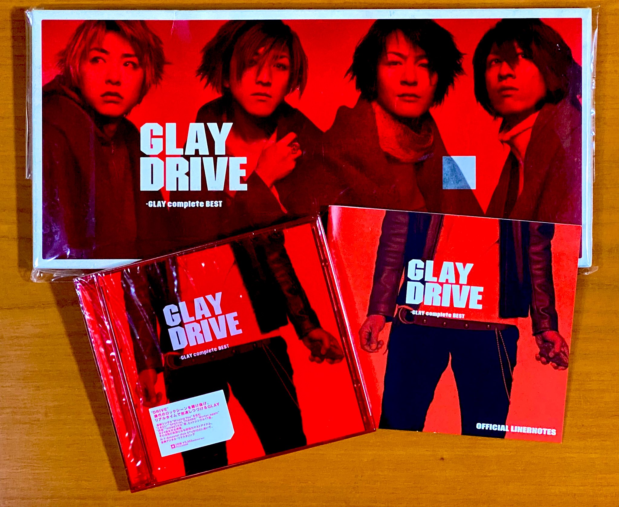 GLAY ベストアルバム『 REVIEW 』ビッグサイズ (B全) ポスター REVIEW -BEST OF GLAY』実は最高傑作？な名盤ベストアルバム