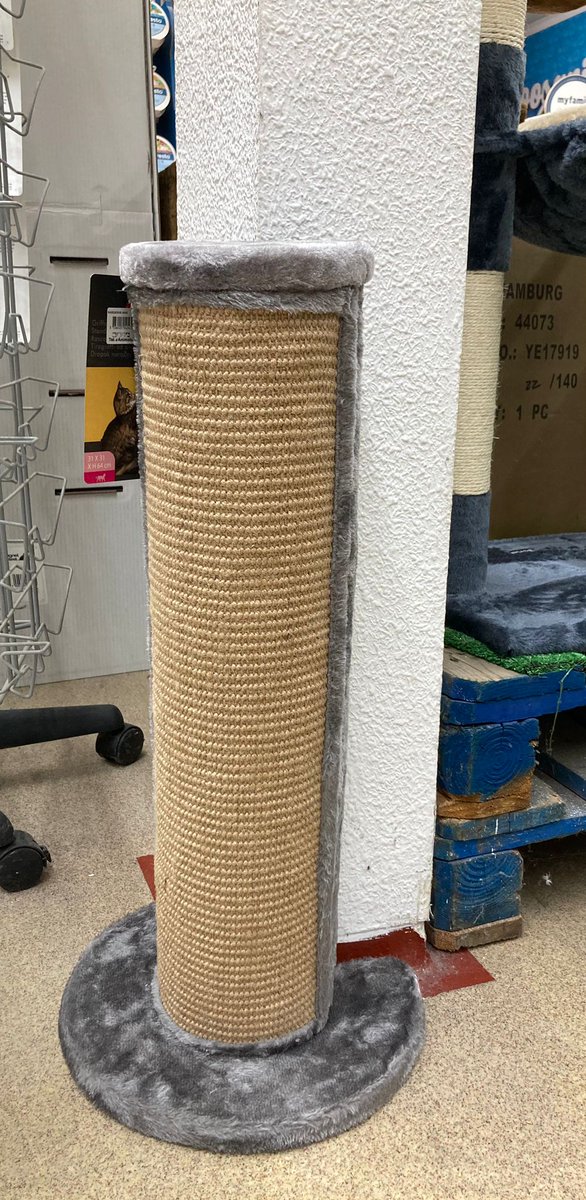 Totdanimals's tweet photo. COLUMNA RASCADORA 🐈‍⬛
*Con forro de felpa (poliéster) y superficie rascadora de sisal para esquinas parte trasera cubierta con felpa (poliéster) 
🐈Ni te darás cuenta que hay un rascador en casa https://t.co/PaJztiwYhs