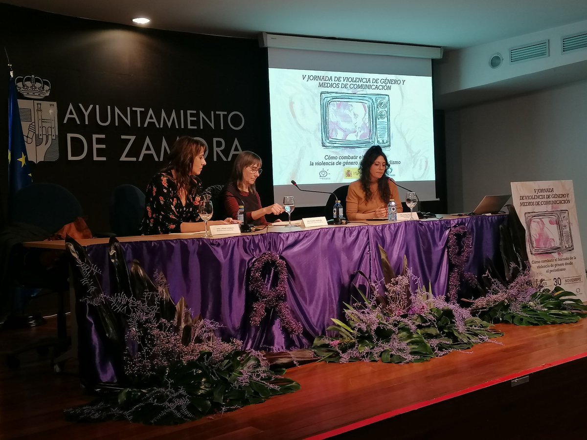 apfcyl's tweet photo. Comienza la segunda parte de la V Jornada de Medios de Comunicación y Violencia de Género. Conversan @lauracorama e @minisashas: ¿Qué hacemos en las redacciones frente al negacionismo? https://t.co/nAX1o9rkOo