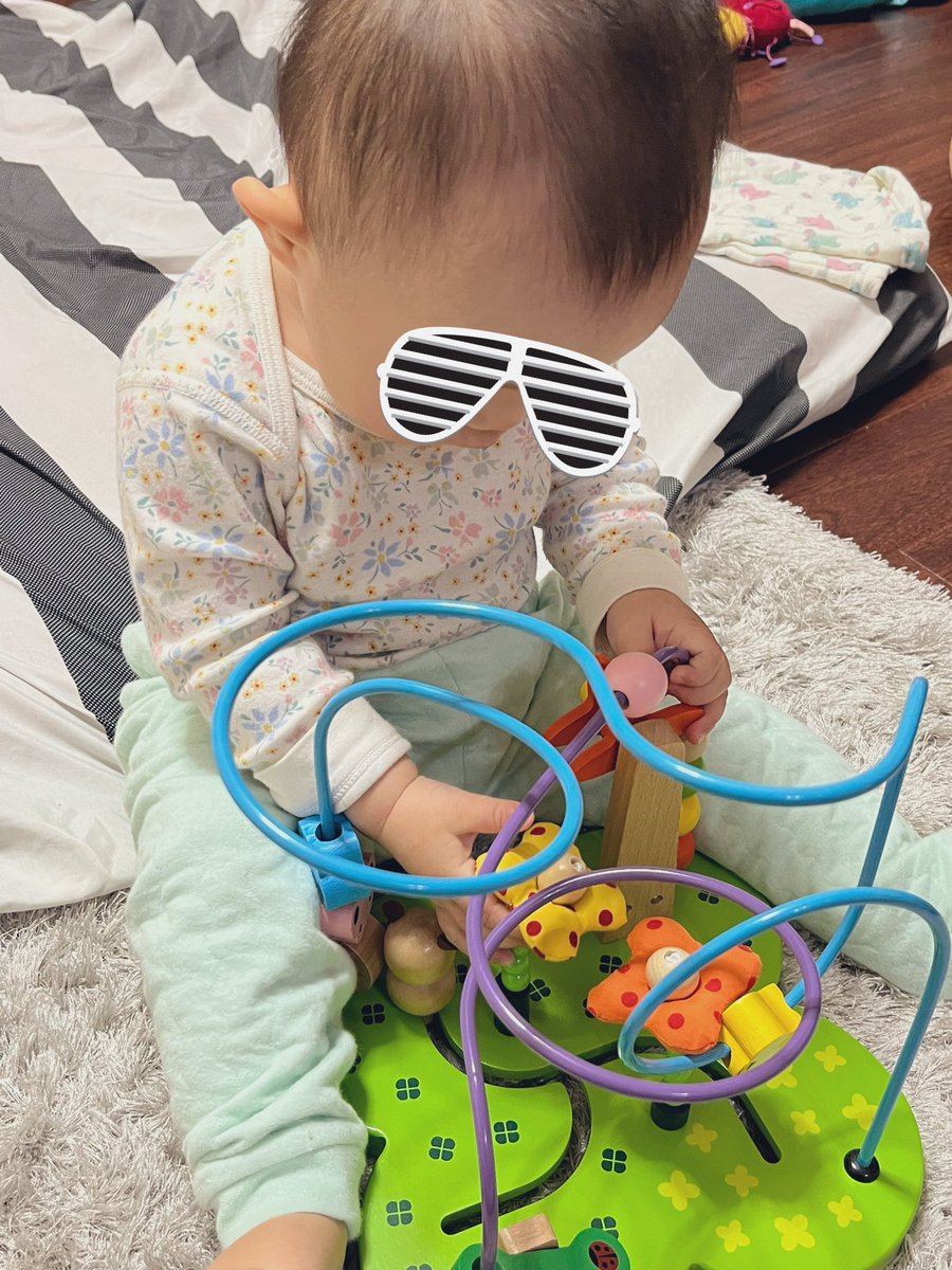 iam__erka's tweet photo. あと4ヶ月で1歳とかビックリ。
#8ヶ月 https://t.co/rsiT1EbtlB