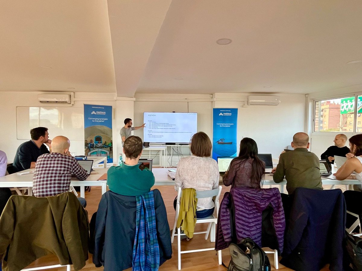 MedWaves_Centre's tweet photo. 🚀Exciting news!🚀

The kick-off event for the EU-funded #SOFIGREEN project took place yesterday in Barcelona at the @Naubostik! 

Let’s converge synergies and foster cooperation for #SocialFinance 💰 and #SocialGreening! 🌳 https://t.co/wLFGm2QvVs