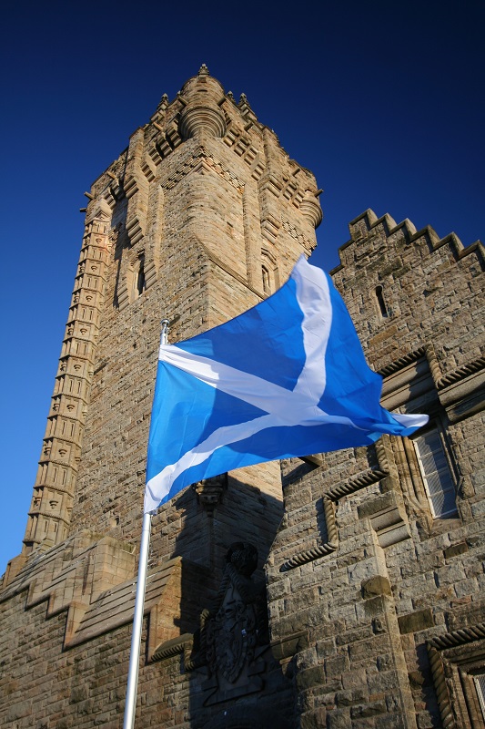 Happy St. Andrew’s Day from The National Wallace Monument! 🏴󠁧󠁢󠁳󠁣󠁴󠁿 Wherever you are in the world, raise a glass to good ol’ Saint Andrew, and to the richness and generosity of Scottish culture everywhere 💙. #StAndrewsDay