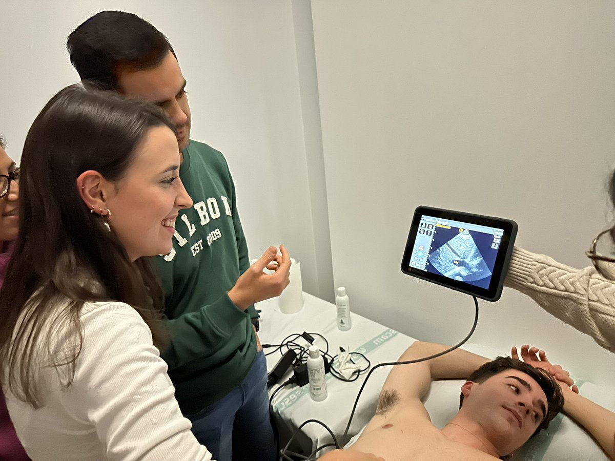 ErickMejiaCam's tweet image. Gracias al colegio Médico de  Albacete y a la fundación BIOTYC.
Curso de ecografía clínica para colegiados.
#POCUS#BIOTYC#Point of Care Ultrasound#Albacete