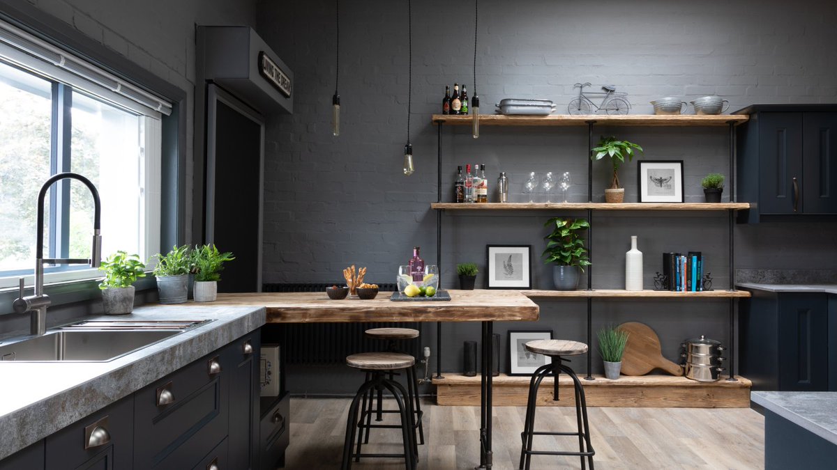 TrumanKitchens tweet media