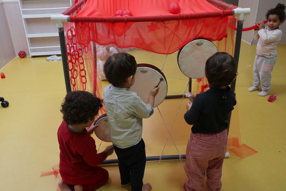 Plus d’#inclusion dans nos crèches ! C’est l’une des ambitions de notre projet stratégique à horizon 2030 : développer l’accueil d’enfants en situation de handicap. bellan.fr/page-template4…