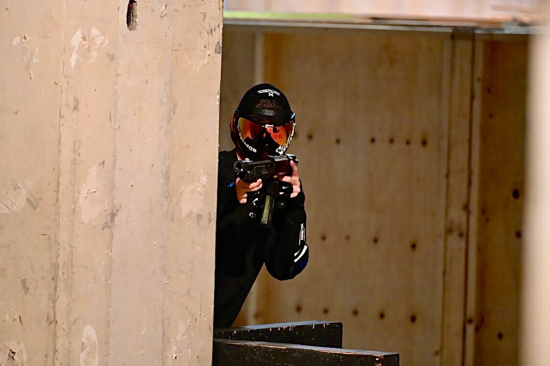 airsoft_sqb's tweet photo. 2023 JAPAN Speed QB
個人としてもチームとしても
初出場で3位取れたのは良きでした。
何よりもみんなが楽しめて幸‼️

@kozuka_kiry さん

いつも素敵なお写真Thanks🤟

@BLKFOX_Airsoft 
@JAPAN_speedQB 

Thank you for your continued support.

#airsoft
#speedqb
#SpeedQB
#blkfox
#japanspeedqb https://t.co/2M3KDT1c1n