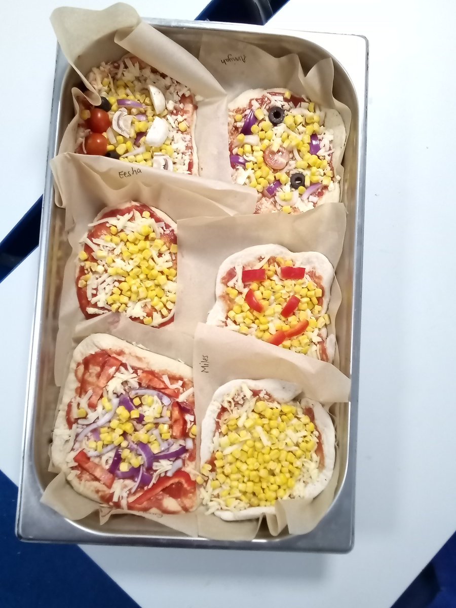 HillsideYr2's tweet photo. We've had a really successful morning making our amazing pizzas. We can't wait to cook them and taste them this afternoon
😀😋 https://t.co/txGLiYHA9Y