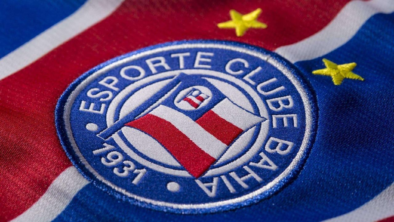 Última Divisão on X: O Bahia escapou do rebaixamento, mas outro time do  Grupo City caiu hoje: O Montevideo City Torque voltou pra 2ª divisão  uruguaia após empate com o Nacional-URU.  /