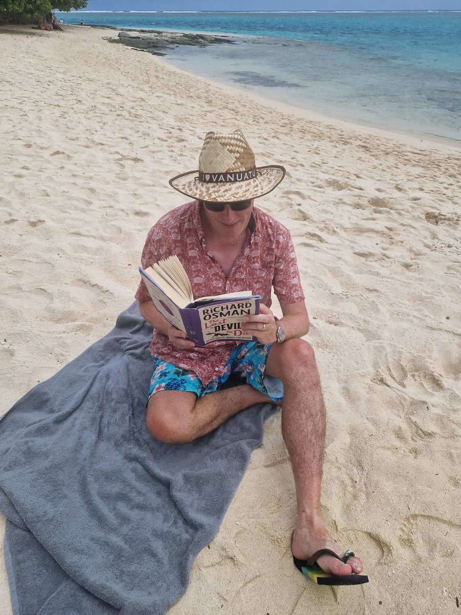 I can offocially confirm that to the question 'Where have people read @richardosman's new book?', Vanuatu is not a Pointless answer. #thelastdeviltodie