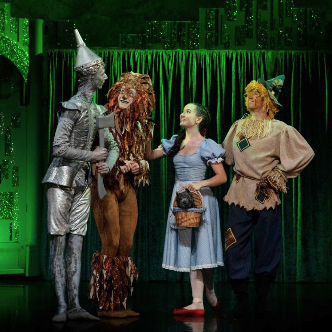 🌈 Join the magical journey down the yellow brick road! Wizard of Oz ballet is coming to Lancaster Grand Theatre in 2024! 📅 Sunday, January 21, 2024 at 2:00 pm & 7:00pm lancastergrand.co.uk/shows/the-wiza… #lancaster #whatson #ballet