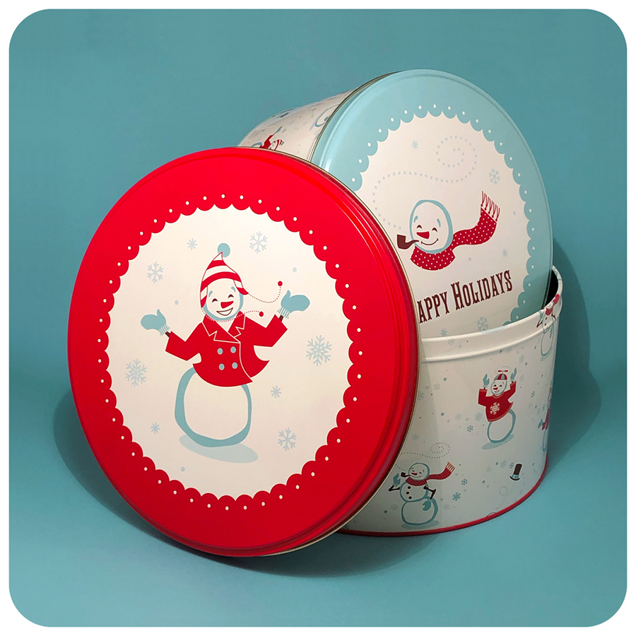 Chillin’ with my SNOWMIES today by popping open this set of nested cake tins I designed! ☃️ (Available @WhitesMerc & other independent retailers.) #christmasbaking #christmaskitchen #retrokitchen #retrodesign #retrochristmas #retro #snowman #snowmen #letitsnow #calebgraystudio