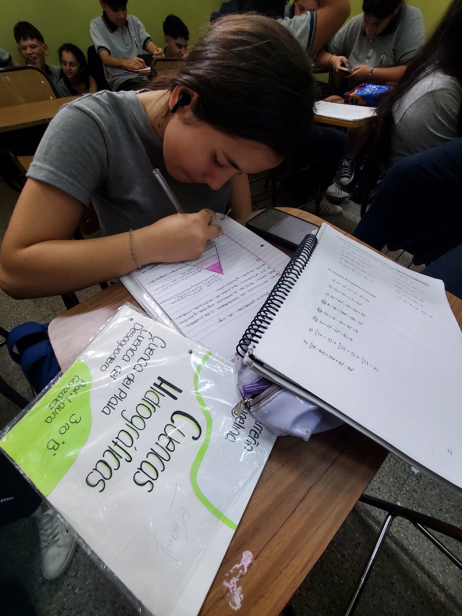 9 meses de vacaciones y 2 semanas de clases