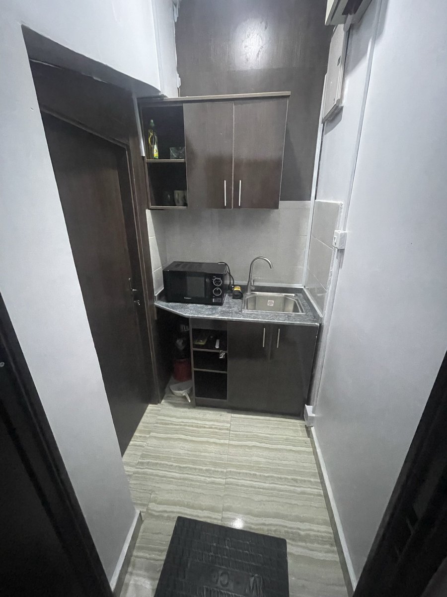 tomide_md's tweet photo. Abroad people coming for December Dr’s house is available for you. Nice studio shortlet Located in wuye Abuja. Send your dms 😉🥳 https://t.co/PXFihTKuwM