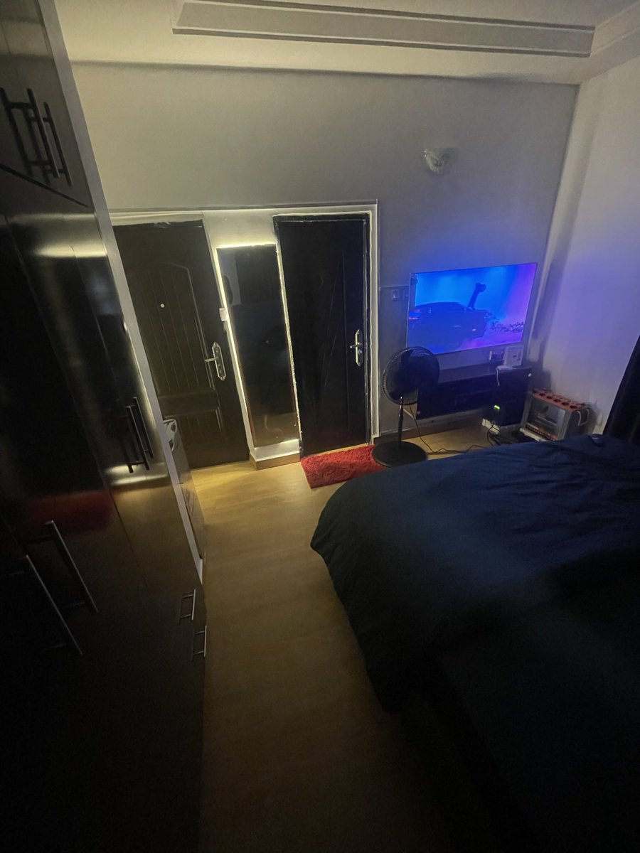 tomide_md's tweet photo. Abroad people coming for December Dr’s house is available for you. Nice studio shortlet Located in wuye Abuja. Send your dms 😉🥳 https://t.co/PXFihTKuwM