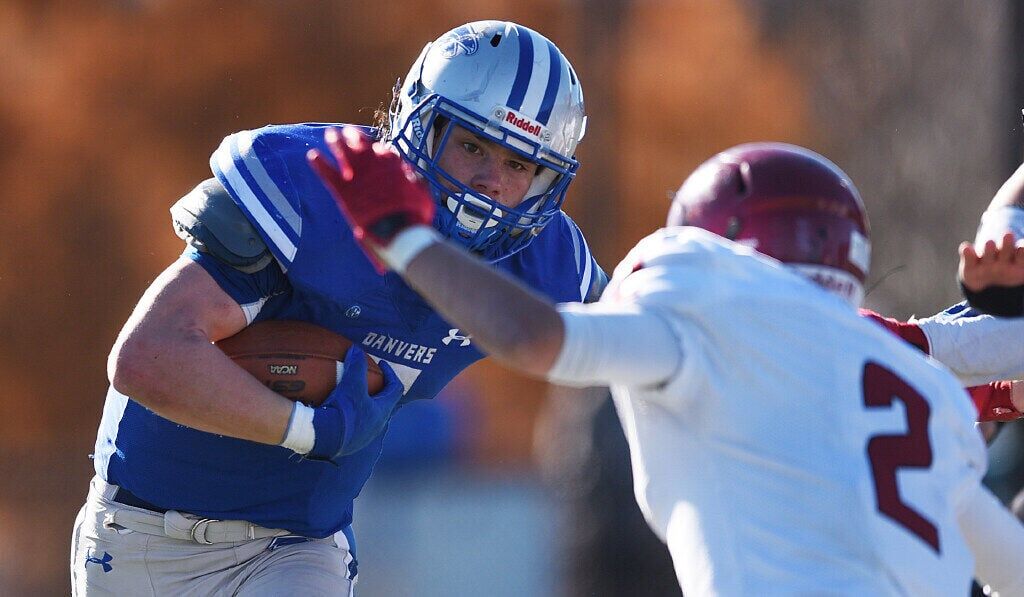 PhilStacey_SN's tweet photo. Owen Gasinowski of Danvers has been named the Northeastern Conference's Player of the Year in football, 

The senior captain ran for 1,120 yards and 15 TDs while also catching 30 passes for another 390 yards and 3 TDs for @DanversFootball . https://t.co/HtDtPZY1F0
