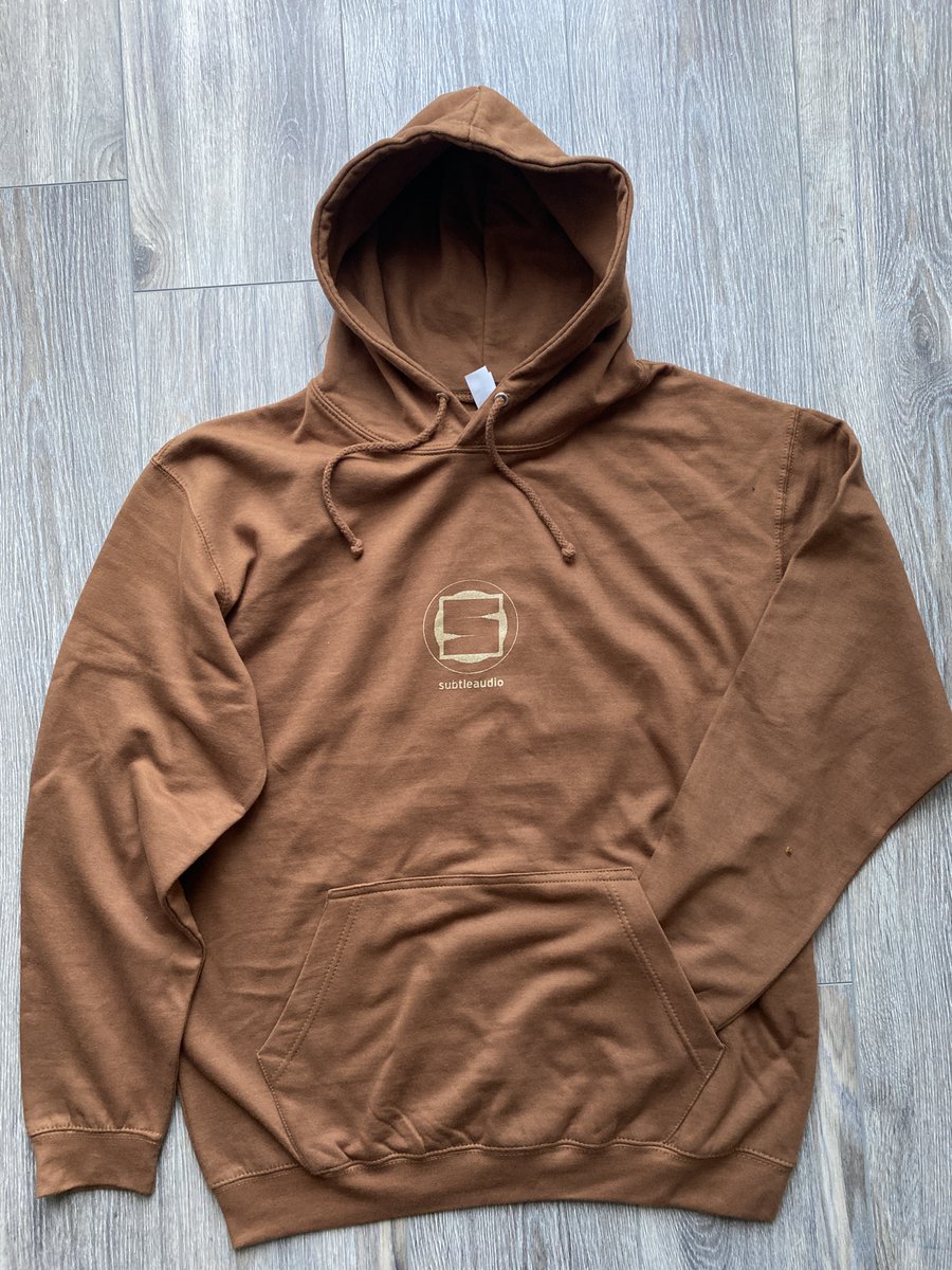 subtleaudio's tweet photo. Brand new threads to go with our brand new #vinyl releases on #subtleaudio We have limited quantities of Subtle Audio and Bustle Beats Hoodies n T-Shirts in stock over at https://t.co/IXCXccK1Yc (+ brand new #dnb #jungle #atmospheric #beats by Earl Grey/Enjoy/D-Fect & Code too) https://t.co/AqUCHTMHCq