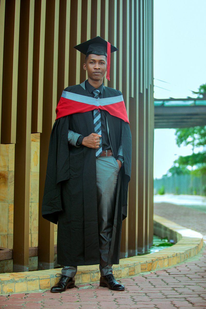 eryk_chilo's tweet photo. Bachelor in architecture, On God. https://t.co/NcvSrh5gmG