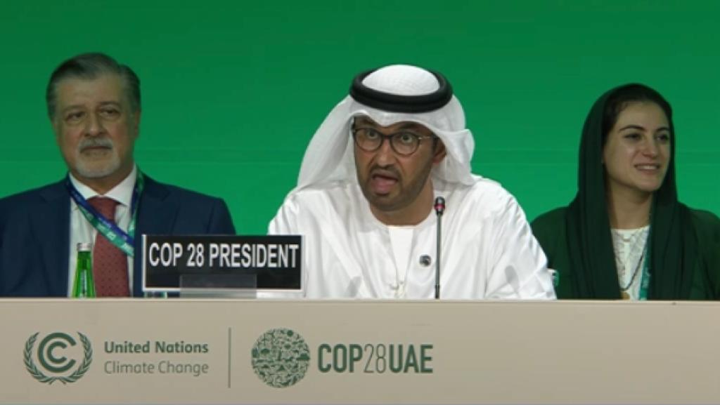 📢#LossAndDamage fund decision adopted at the 1st day of <a href="/COP28/">Francisco Blasco</a>  - strong signal but will only matter if we get real 💰money💰flowing into it, with new and additionnal pledges, from developed countries in priority
👊Let's build a fund fit for purpose, aligned with #climatejustice