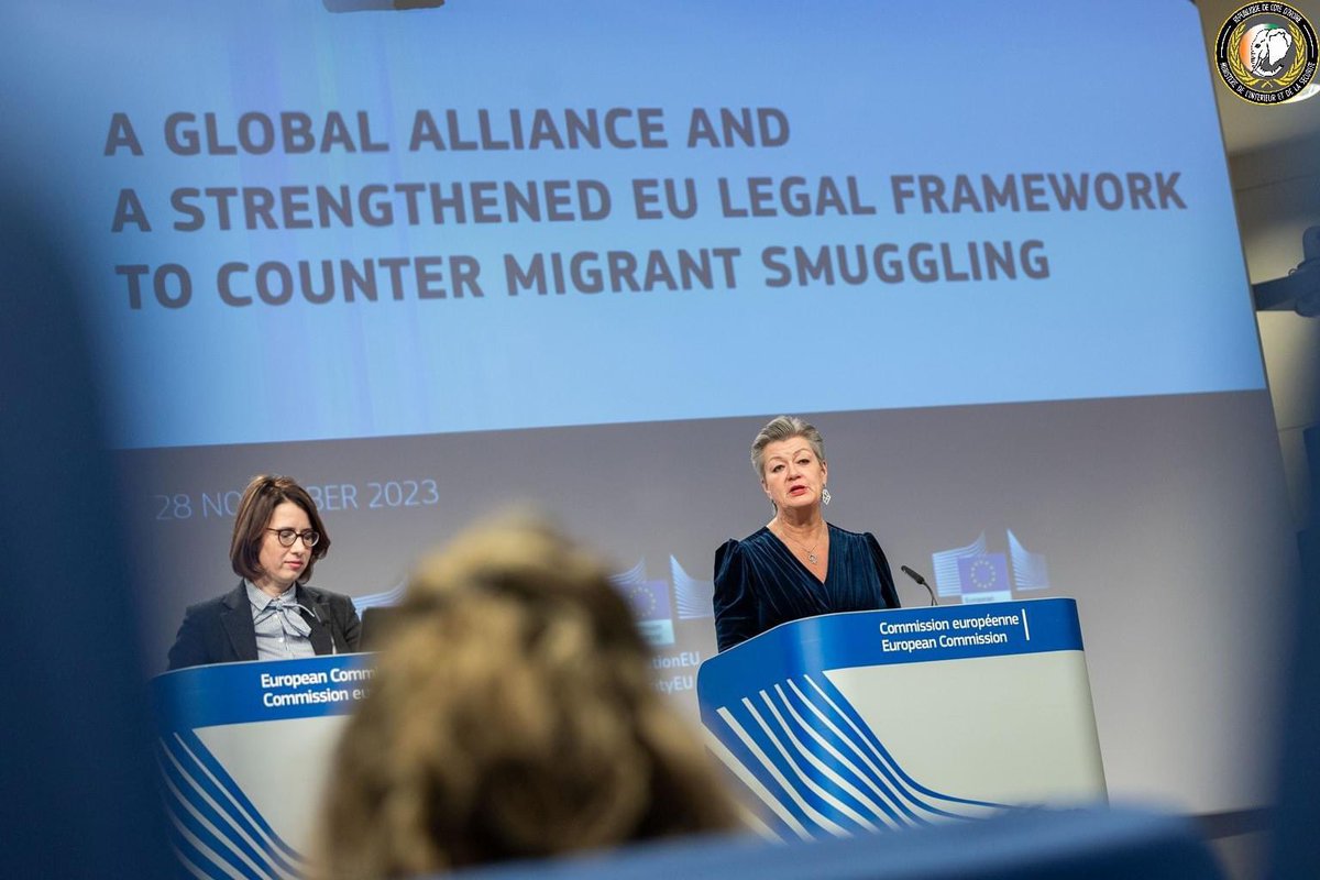 HagoFatou's tweet photo. À la Tribune de @EU_Commission, le Ministre de l’Intérieur et de la Sécurité de #Civ225 a présenté le 28 novembre dernier, le modèle ivoirien de lutte contre le trafic des migrants au cours de la Conférence internationale organisée autour de la question. 
#Secuciv Cc @Oneci_ci https://t.co/grAoV6ZCb4