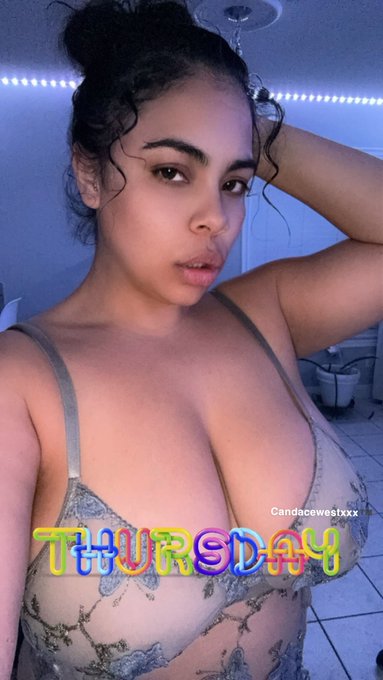 Top of the morning let me top your cock ? https://t.co/tAOjyrKHyD