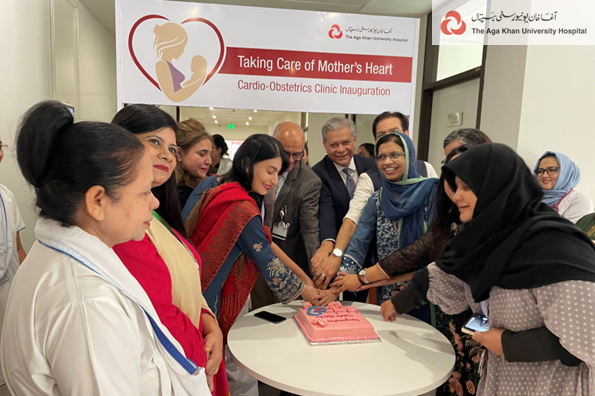 CEO_AKUHPK's tweet photo. Today, AKUH formally inaugurated our Cardio-Obstetrics Clinic at the Centre of Excellence for Women and Children (WCH) building. These newly inaugurated clinics will offer dedicated, specialised care to expectant mothers suffering from cardiovascular diseases. https://t.co/PgohFictCC