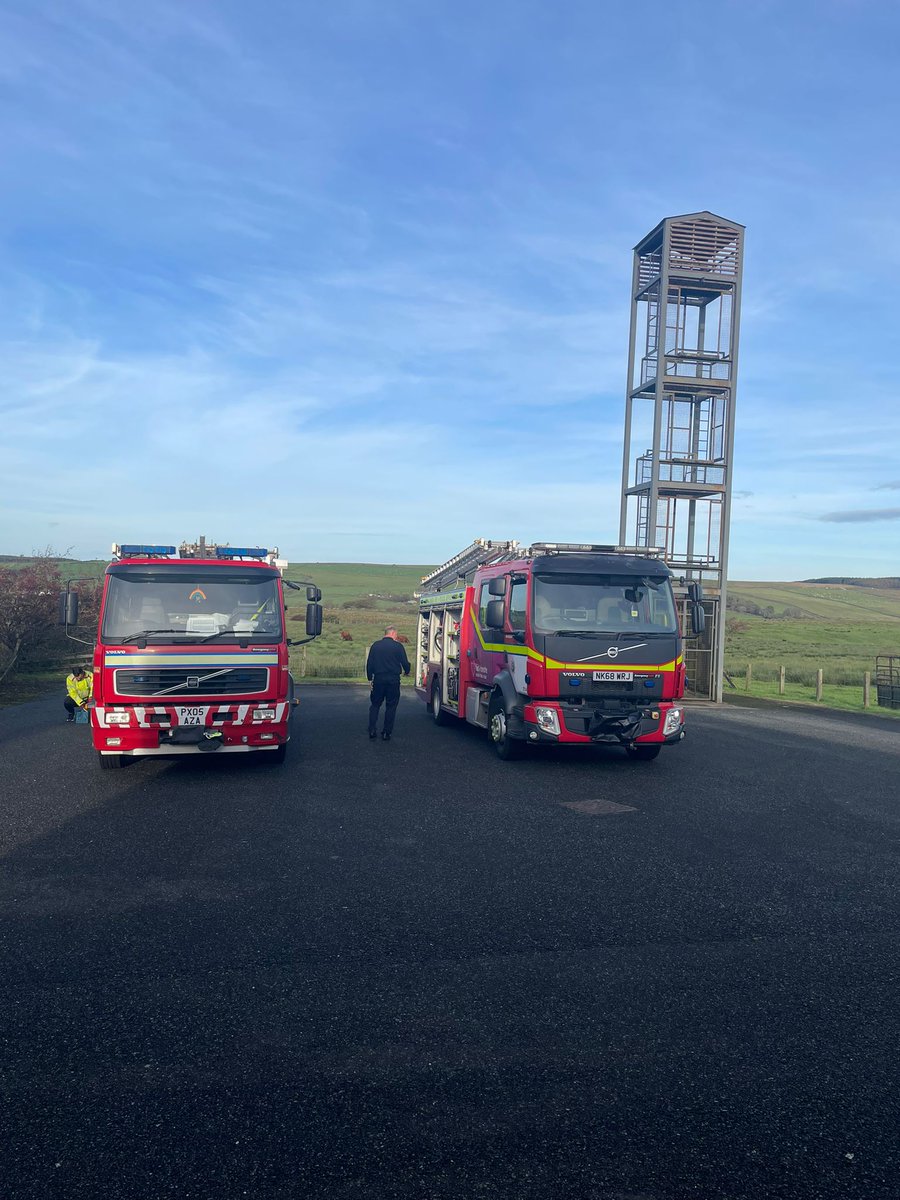 FrizingtonFire's tweet photo. Out with the old and in with the new!! 🚒🔥

Frizington Fire Station has taken ownership of their 68 plate Volvo Appliance. https://t.co/J5QzAgblFk
