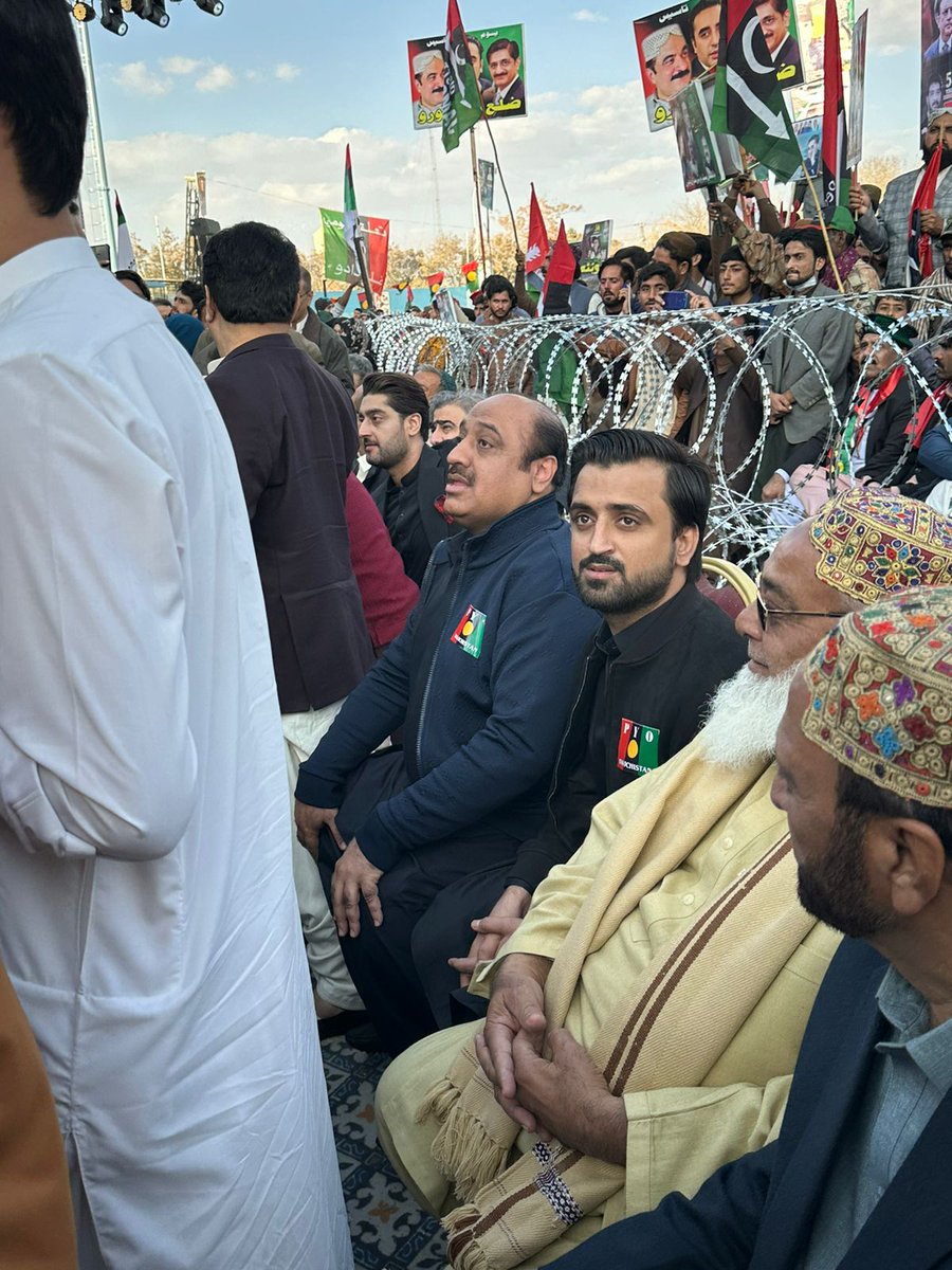 KM_Pitafi's tweet photo. At the ayub ground Jalsa Gah! 
quetta❤️🖤💚  #PPPFoundationDayBalochistan https://t.co/RyzHoMzmf0