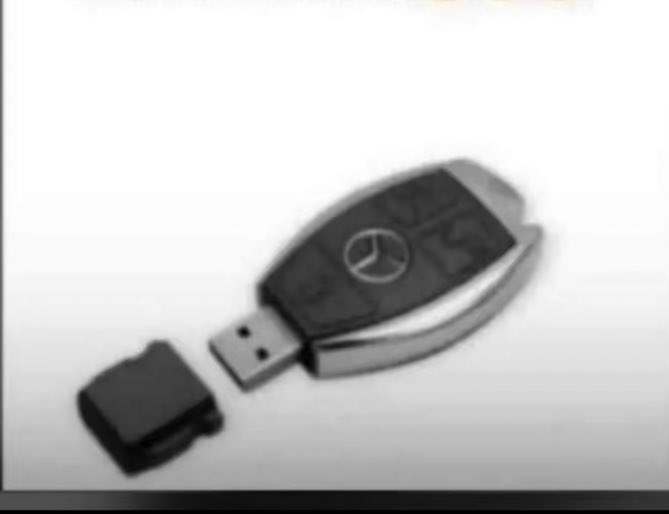 meekjayded3's tweet photo. Na so them use flash drive fvck Yetunde😂😂 https://t.co/OlGYZGQZZp