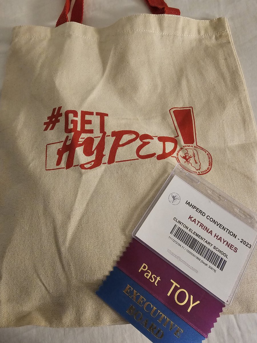 Let's Get HYPED <a href="/IAHPERD/">IAHPERD Illinois Assoc for Health, PE, Rec & Dance</a>! This lady right here has a very busy morning come join me and my amazing #physed friends <a href="/BarbaraBorden9/">Barb Borden</a> <a href="/BoPhillips10/">Bo Phillips</a> <a href="/mrdenkpeclass/">Jason</a> <a href="/JoshGleicher/">Josh Gleicher</a> <a href="/tall_kelly/">Kelly Zerby</a> <a href="/juliebotkin/">Julie Botkin</a> <a href="/MrKPe/">Andrew Kempen</a> in some great sessions today!!
