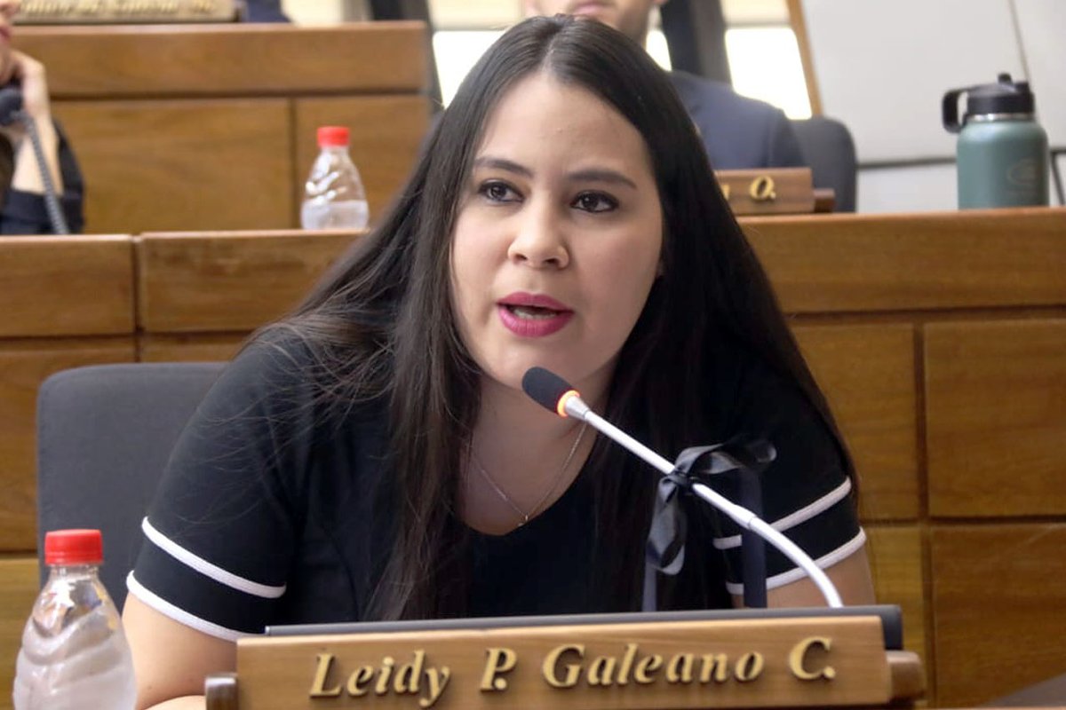 A pedido de la Diputada <a href="/leidygaleanopy/">Leidy Galeano</a>, el Pleno de <a href="/DiputadosPy/">Cámara de Diputados</a> aprobó un pedido de informes a la <a href="/senabicopy/">SENABICO Paraguay</a> sobre recursos, muebles, inmuebles y vehículos que administra hasta la fecha.