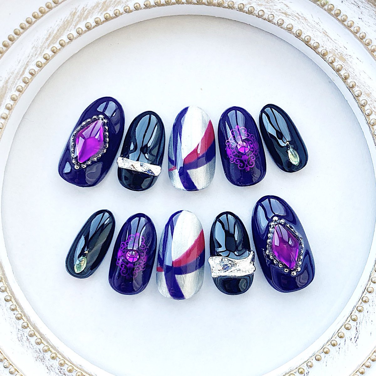 ネイルチップオーダー　しおり様 仲里依紗ちゃんぽいデザイン とのオーダーでした