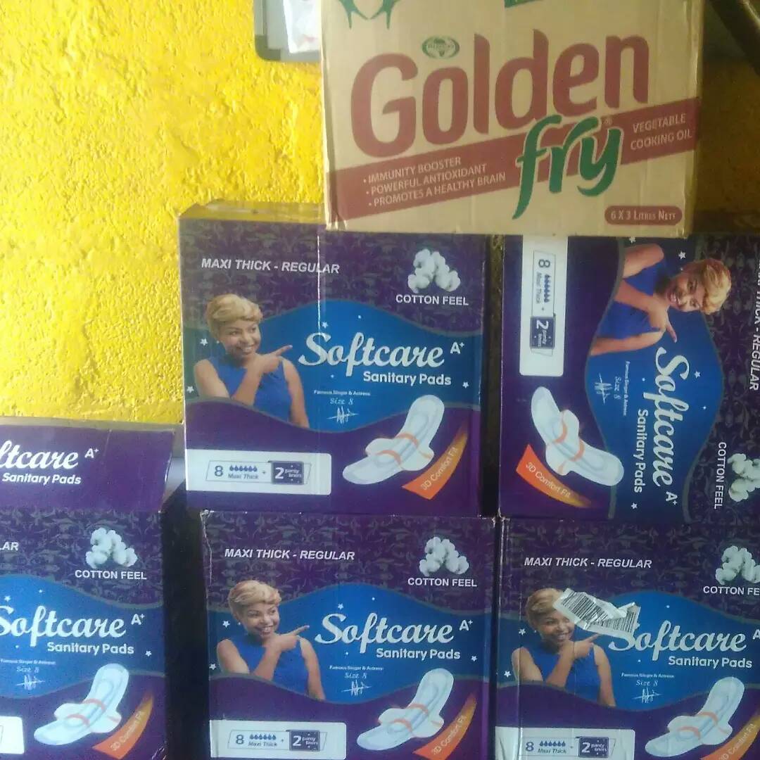 sunflower_trust's tweet image. Grateful for our US friend on #GivingTuesday! Their generous donation of sanitary pads to us speaks volumes about friendship, support, and girl’s education dignity. #FriendshipInAction  #GirlsEducation #LiteracyMatters #Literacy #WeAreSunflower