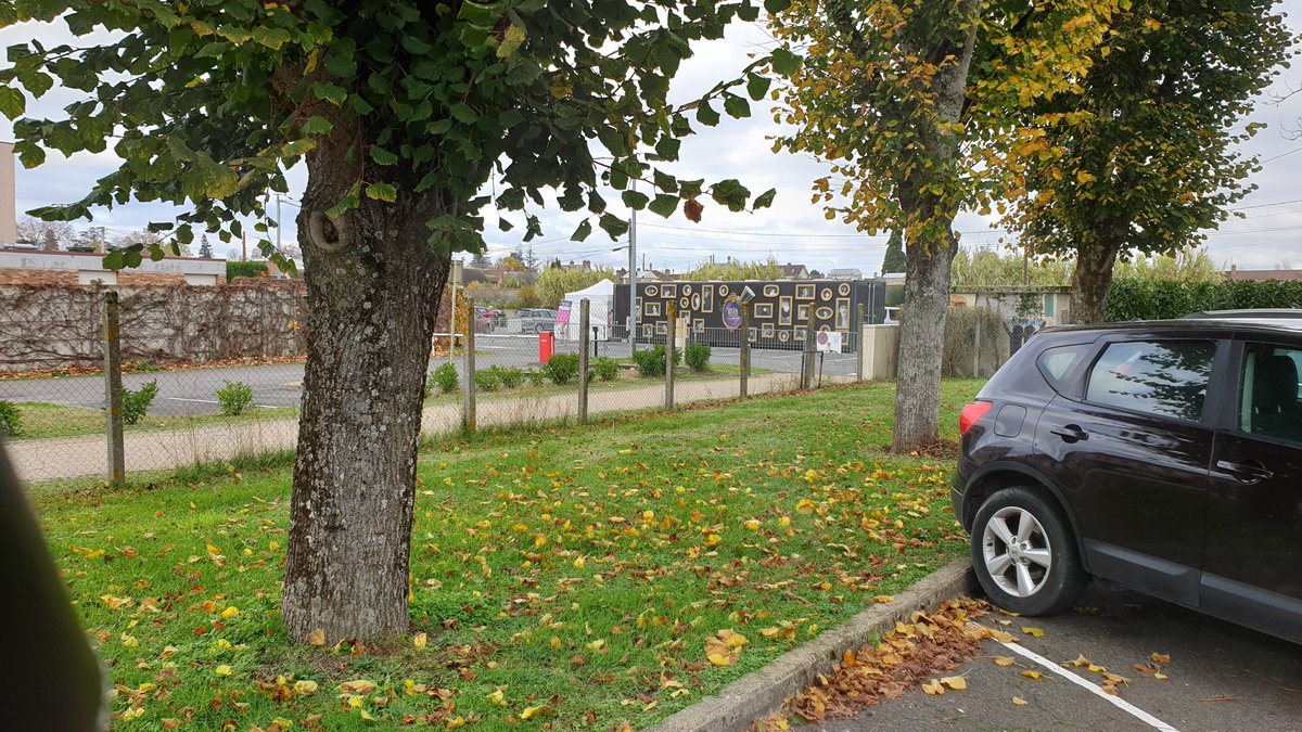 leklubextra's tweet photo. [WHAT'S THE KLUB ?]

🙏Merci aux extraordinaires venus à #AubignySurNère #Chabris, #Romorantin et #SaintDenisEnVal 🙏

📅 Réservez vos places pour le Klub Extraordinaire sur https://t.co/cStDtKxG9J 

@orientationcvl @RCValdeLoire #leklubextraodinaire #RCVL #agenda #yeps https://t.co/HNt6NwNfSL