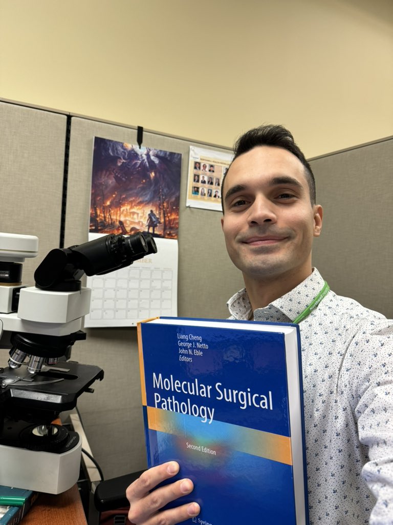 The new book has arrived, can’t wait to read! #PathTwitter #surgpath #pathology #pathologists #pathresidents