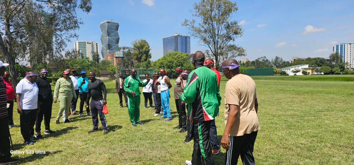 NAIROBI POLICE COMMANDER ADAMSON BUNGEI JOINS HIS COMMANDERS FOR TEAM BUILDING EXERCISE