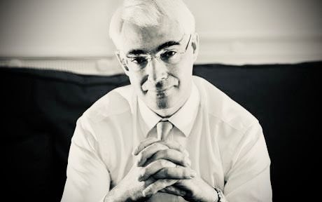 Incredibly sad news. A true public servant throughout his career who played a vital role in response to the Global Financial Crisis. 

I saw him recently for dinner at home in Edinburgh where as ever he was incredibly perceptive and great company. Love &amp; thoughts with his family